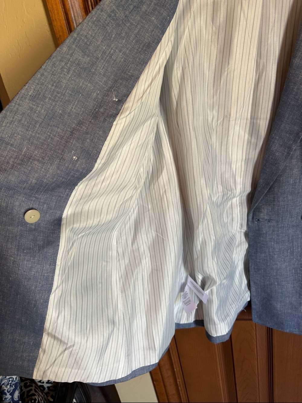 LOFT Double-Breasted Linen-Blend Blazer in Chambray Blue, size 14 - Picture 3 of 6